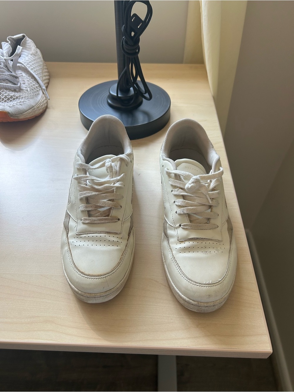 Oliver Cabell Cream Leather Low-Top Sneakers